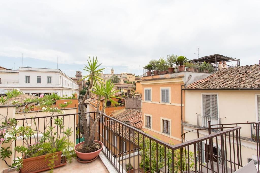 Frangipane 31 Monti Terrace Daire Roma Dış mekan fotoğraf