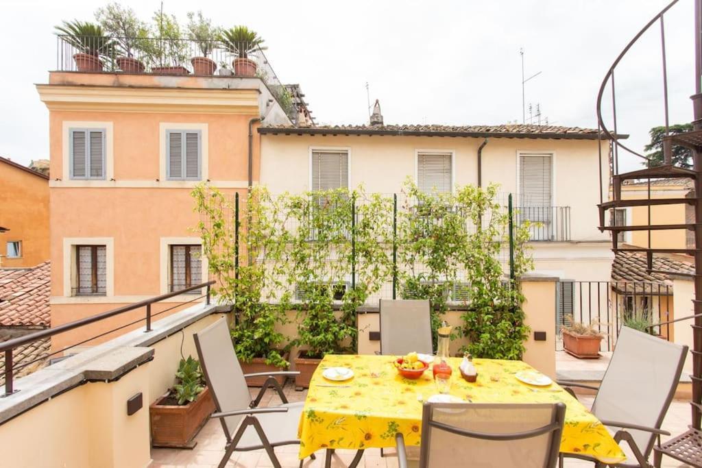Frangipane 31 Monti Terrace Daire Roma Dış mekan fotoğraf